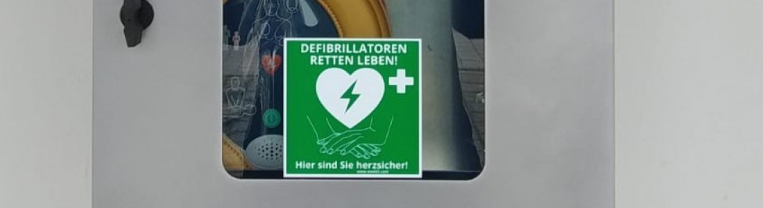 lebensrettender Defibrillator am Sportheim in Röhrmoos